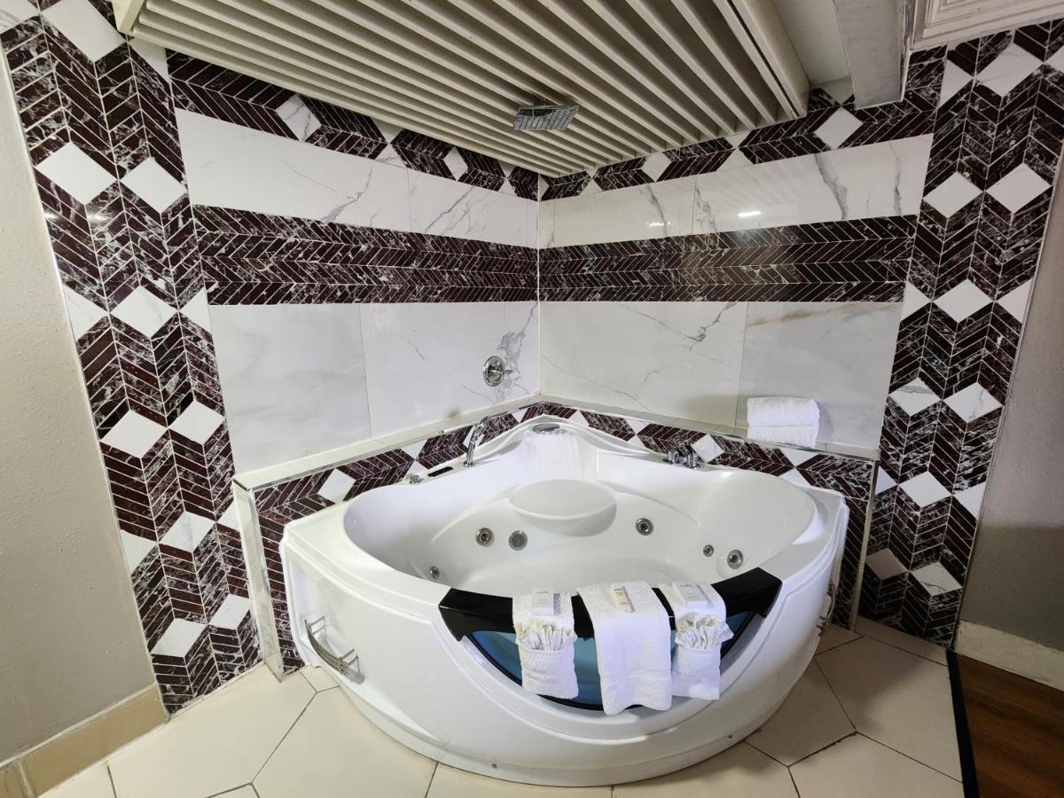 Americas Best Value Inn And Suites Little Rock Extérieur photo