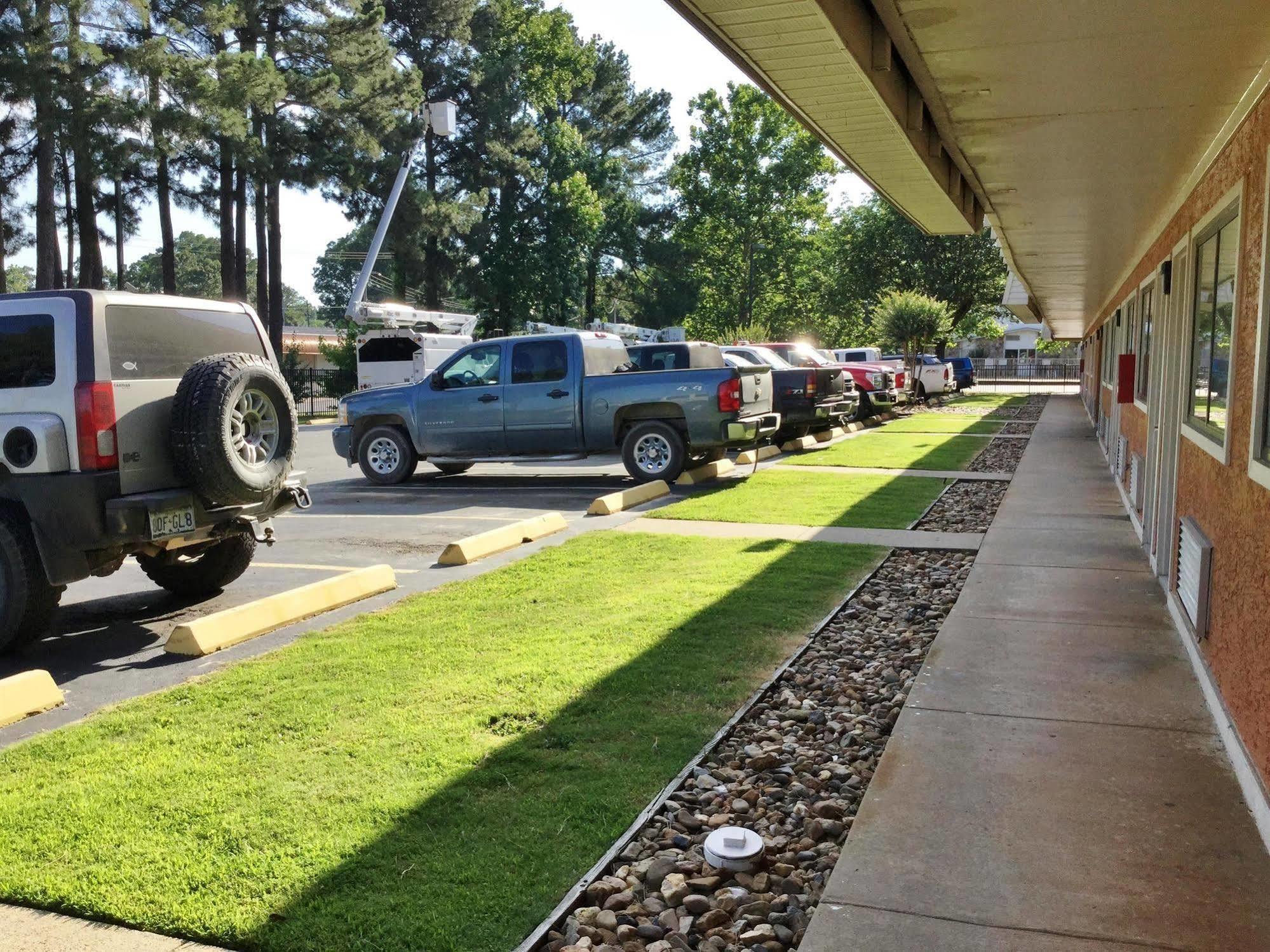 Americas Best Value Inn And Suites Little Rock Extérieur photo